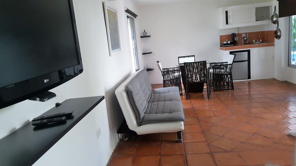 Suites Rosas Cancún Eksteriør bilde