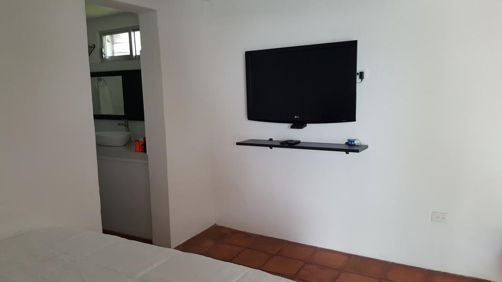 Suites Rosas Cancún Eksteriør bilde