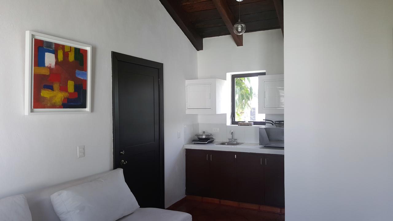 Suites Rosas Cancún Eksteriør bilde